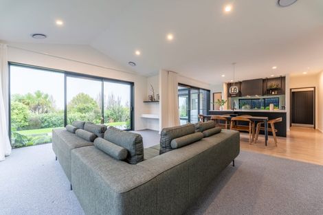 Photo of property in 13 Lancewood Terrace, Oceanview, Timaru, 7910