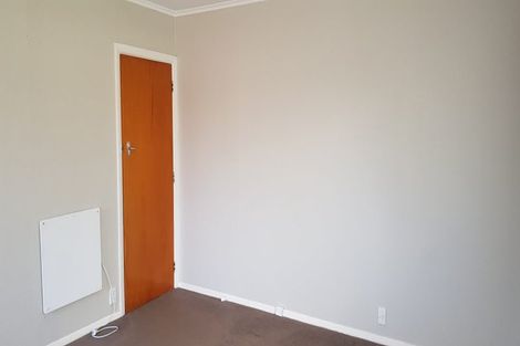 Photo of property in 1/1133 Fergusson Drive, Clouston Park, Upper Hutt, 5018