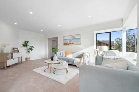 Photo of property in 26 Summermist Drive, Northpark, Auckland, 2013