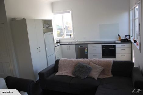 Photo of property in 423 Saint Aubyn Street West, Hastings, 4122