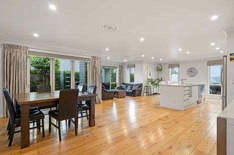 Photo of property in 28 Woodstock Place, Stoke, Nelson, 7011