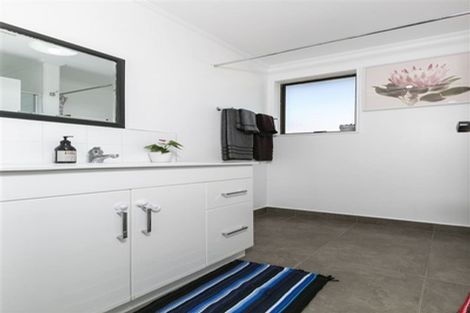 Photo of property in 200 Waitemata Drive, Ranui, Auckland, 0612