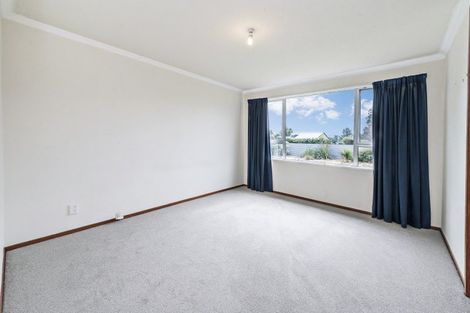 Photo of property in 40 High Street, Hawarden, 7385