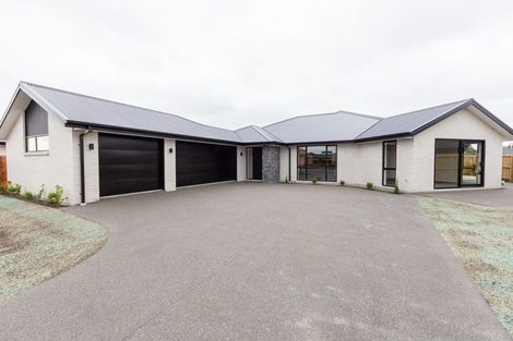 Photo of property in 101 Prestons Park Drive, Marshland, Christchurch, 8083