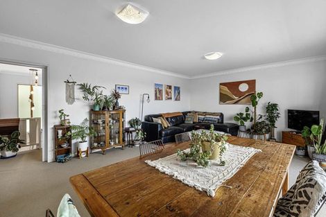 Photo of property in 20a Pine Avenue, Otumoetai, Tauranga, 3110