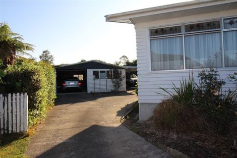 Photo of property in 5 Oxford Street, Tirau, 3410
