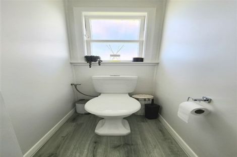 Photo of property in 3 Huia Place, Levin, 5510