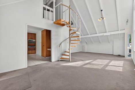 Photo of property in 1/91a Roseberry Avenue, Birkenhead, Auckland, 0626