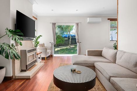 Photo of property in 23 Mitcham Avenue, Forest Lake, Hamilton, 3200