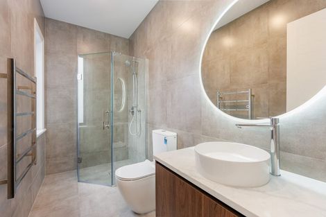 Photo of property in 7 Halcyon Bay Lane, Wainui, 0992
