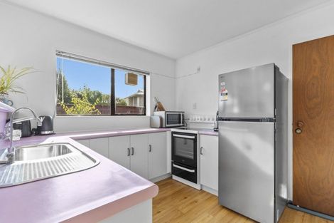 Photo of property in 2/38 Waimea Street, Westown, New Plymouth, 4310