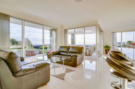 Photo of property in 133 Ravensdale Rise, Westmorland, Christchurch, 8025