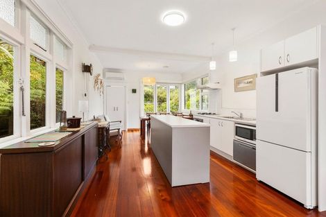 Photo of property in 16 Butt Street, Brooklyn, Wellington, 6021