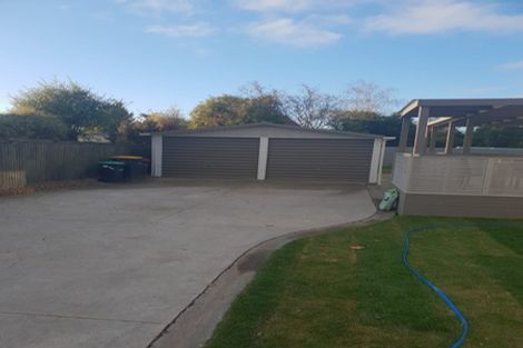 Photo of property in 11 Factory Road, Belfast, Christchurch, 8051