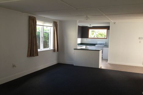 Photo of property in 25 Kingswood Street, Takaro, Palmerston North, 4412