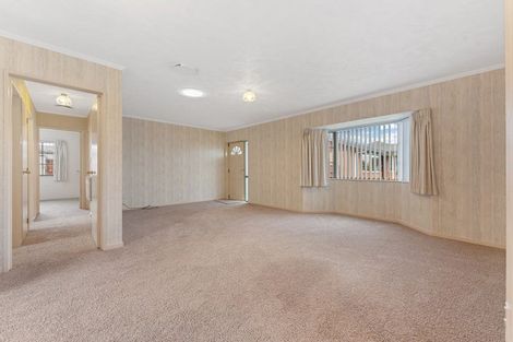 Photo of property in 6 Surrey Lane, Levin, 5510