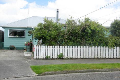 Photo of property in 6 Victoria Street, Pahiatua, 4910