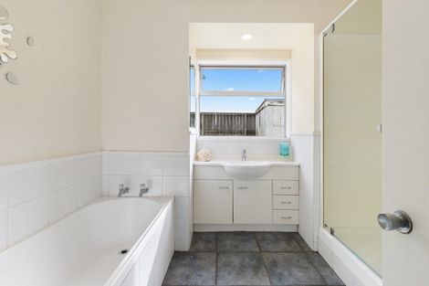 Photo of property in 3031 Awhitu Road, Awhitu, Waiuku, 2684