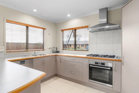 Photo of property in 55 Oaklands Drive, Cambridge, 3434