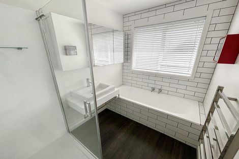 Photo of property in 2/190 Rutland Street, St Albans, Christchurch, 8052