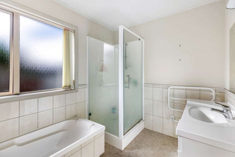 Photo of property in 7 Corfe Castle Lane, Levin, 5510