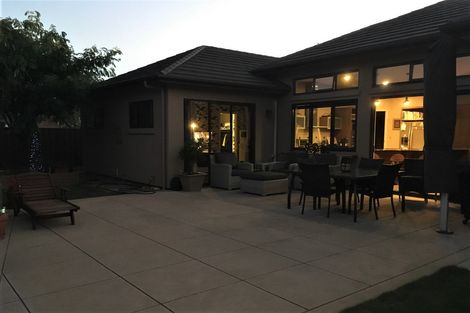 Photo of property in 16 Walnut Grove, Alexandra, 9320