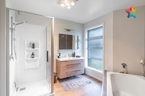 Photo of property in 30 Matua Road, Otatara, Invercargill, 9879