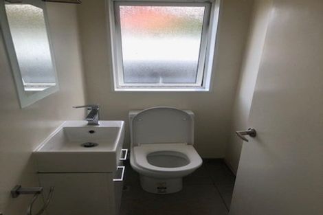 Photo of property in 14 Kopiko Way, Brooklyn, Wellington, 6021