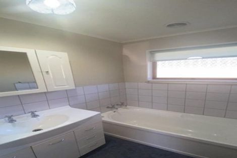 Photo of property in 11 Martin Street, Monaco, Nelson, 7011