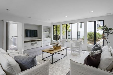 Photo of property in 26 Whareora Terrace, Cashmere, Christchurch, 8022