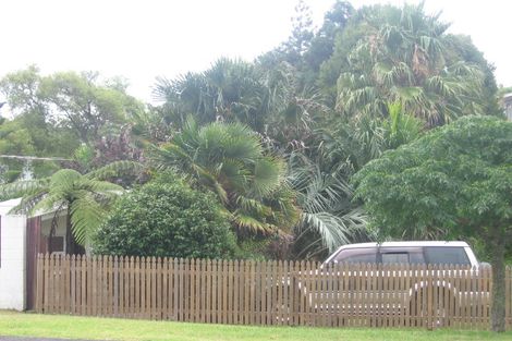 Photo of property in 57 Peach Road, Glenfield, Auckland, 0629