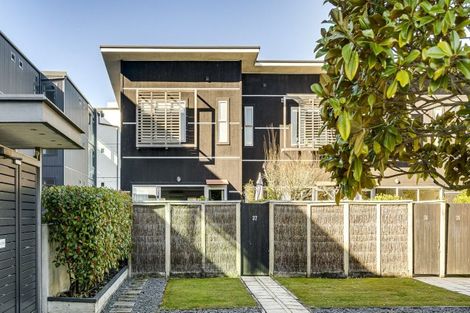 Photo of property in The Terraces, 37/9 Humber Street, Pandora, Napier, 4110