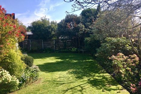 Photo of property in 8 Bankview Place, Amberley, 7410