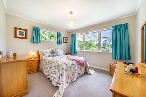 Photo of property in 58 Jocelyn Crescent, Pinehaven, Upper Hutt, 5019