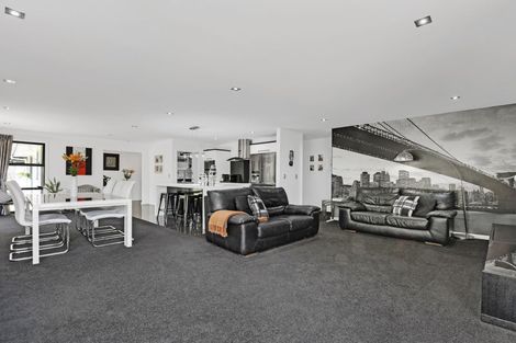 Photo of property in 5 Tussock Place, Stoke, Nelson, 7011