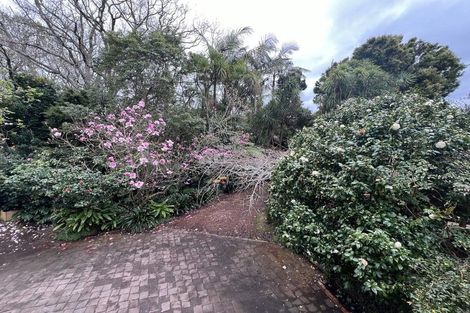 Photo of property in 99a Lake Road, Belmont, Auckland, 0622