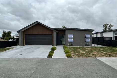 Photo of property in 21 Te Au Rere Crescent, Cambridge, 3434