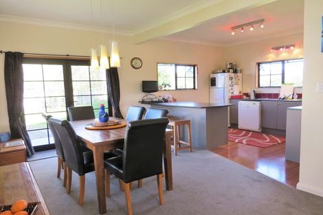 Photo of property in 96b Kent Street, Carterton, 5713