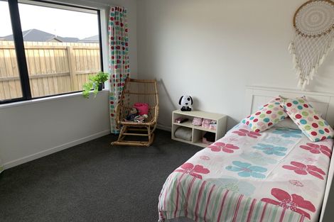 Photo of property in 14 Suffolk Drive, Kirwee, 7571