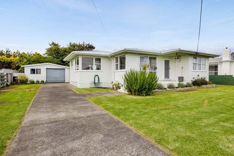Photo of property in 24 Murray Avenue, Hawera, 4610