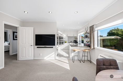 Photo of property in 40 Saint Ronans Avenue, Waterloo, Lower Hutt, 5011