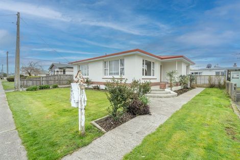 Photo of property in 1 Crombie Street, Gore, 9710