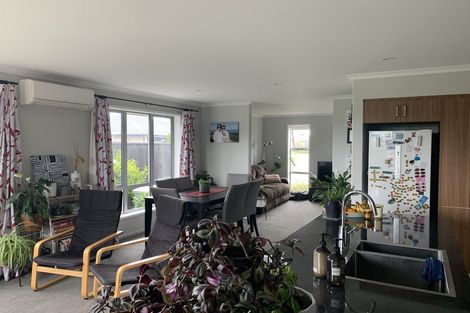 Photo of property in 32 Hartford Crescent, Rolleston, 7615