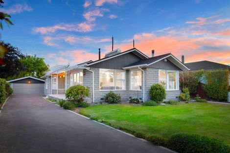 Photo of property in 3 Glenavon Place, Ilam, Christchurch, 8041