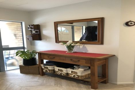 Photo of property in 24 Judd Place, Orewa, 0931