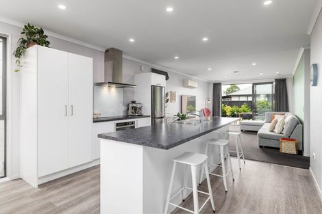 Photo of property in 22 George West Square West, Wigram, Christchurch, 8025