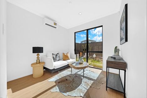 Photo of property in 29 Catalina Avenue, Rosehill, Papakura, 2113