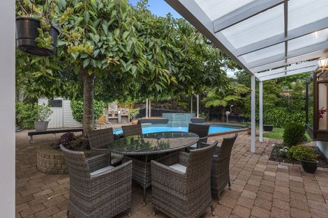 Photo of property in 10 Oban Road, Browns Bay, Auckland, 0630