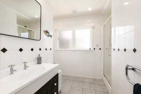 Photo of property in 1/78 Standen Street, Karori, Wellington, 6012