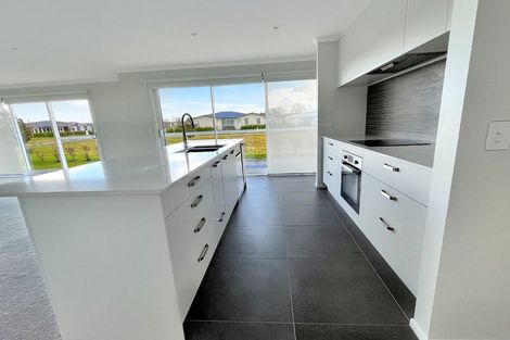 Photo of property in 12 Bastille Court, Rangatira Park, Taupo, 3330